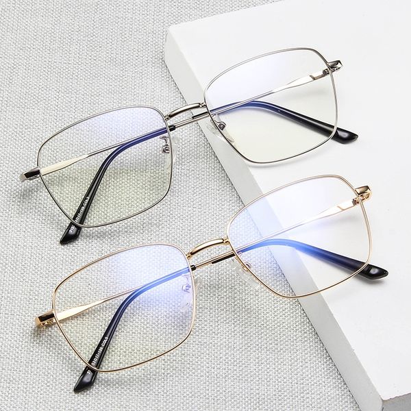 korean metal square- plain men's business frame student glasses frame myopia kick-off glasses, Silver
korean metal square- plain men's business frame student glasses frame myopia kick-off glasses, Silver