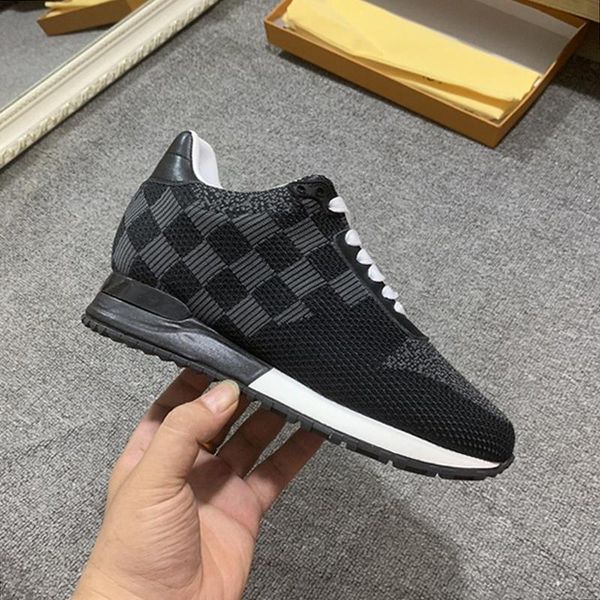 2020 new luxury design printed frosted rubber sole sneakers all-match fashion mens casual shoes mens banquet shoes size: 38-45, Black
2020 new luxury design printed frosted rubber sole sneakers all-match fashion mens casual shoes mens banquet shoes size: 38-45, Black