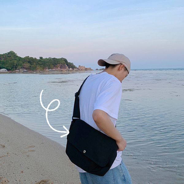 fashion japanese style women men canvas bag simple canvas cloth canvas fabric students messenger bags foldable soft zipper shoulder bag 
fashion japanese style women men canvas bag simple canvas cloth canvas fabric students messenger bags foldable soft zipper shoulder bag