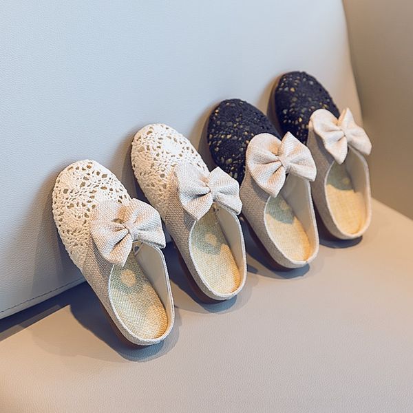 medium and big baby half 2020 new bow lace linen baotou girl princess slippers lace slippers shoes, Black;grey
medium and big baby half 2020 new bow lace linen baotou girl princess slippers lace slippers shoes, Black;grey