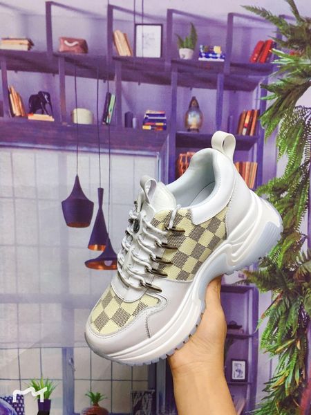 2020u high-end limited edition men and women thick-soled fashion casual shoes, fashion wild outdoor couple sports shoes, size: 35-45
2020u high-end limited edition men and women thick-soled fashion casual shoes, fashion wild outdoor couple sports shoes, size: 35-45