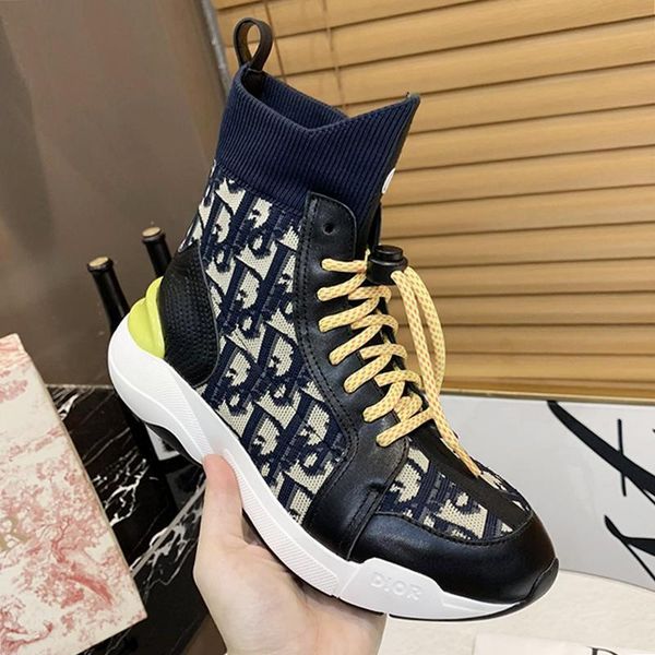 mens shoes fashion luxury sneakers lightweight outdoor walking footwears high lace -up sports men shoes with origin box, Black
mens shoes fashion luxury sneakers lightweight outdoor walking footwears high lace -up sports men shoes with origin box, Black