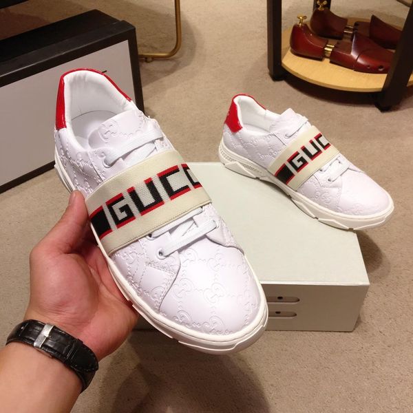 2019l limited edition men's casual low-shoes, high-quality fashion wild sports shoes, original box delivery, size: 38-45
2019l limited edition men's casual low-shoes, high-quality fashion wild sports shoes, original box delivery, size: 38-45