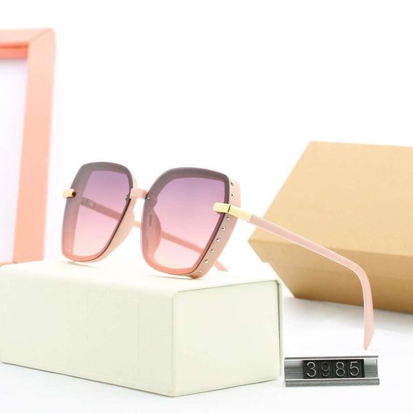 womens sunglasses designer sunglasses woman brand goggle glasses uv400 d 3985 5 color options with box, White;black
womens sunglasses designer sunglasses woman brand goggle glasses uv400 d 3985 5 color options with box, White;black