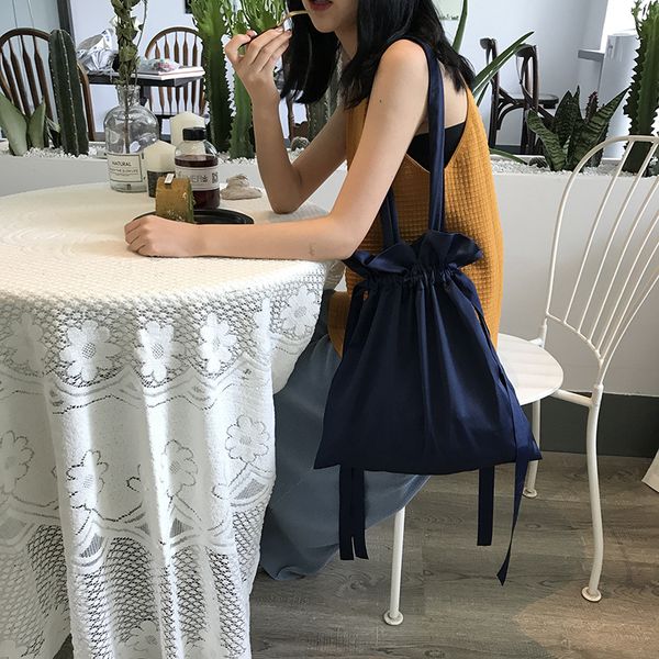 роскошные сумки женские сумки конструктора мешка плеча silk ins стиль sweet pink муфту- сумка tote повседневный большой торговый sac a главн
роскошные сумки женские сумки конструктора мешка плеча silk ins стиль sweet pink муфту- сумка tote повседневный большой торговый sac a главн