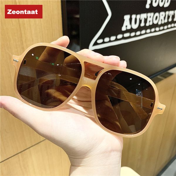 sunglasses star same paragraph new retro big frame glasses frog mirror fashion personality sunglasses women, White;black
sunglasses star same paragraph new retro big frame glasses frog mirror fashion personality sunglasses women, White;black