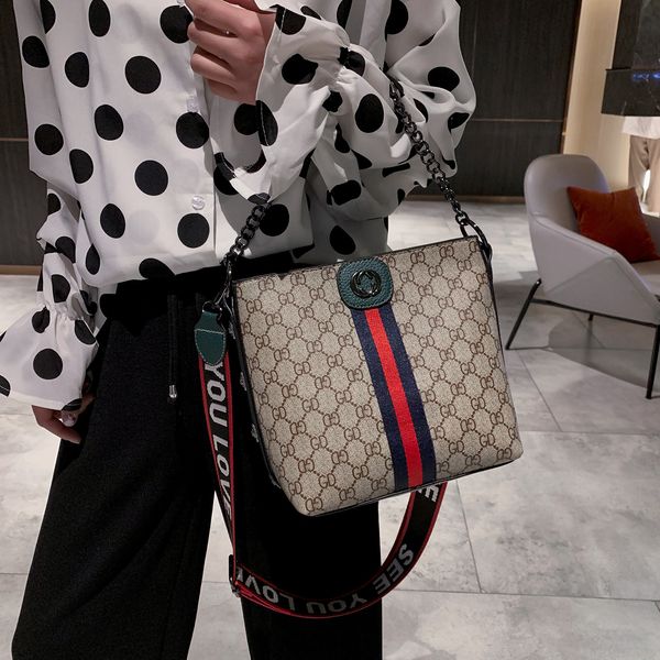bag women's bag new 2020 network red new korean version versatile messenger bags fashion chain broadband large capacity
bag women's bag new 2020 network red new korean version versatile messenger bags fashion chain broadband large capacity