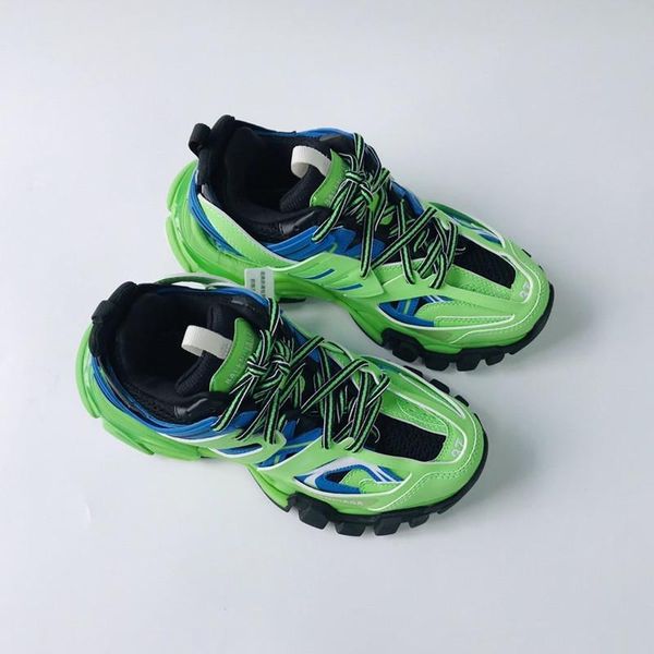 67designer to create casual and comfortable all-match sports shoes, travel shoes outsole non-slip design with original box delivery, Black
67designer to create casual and comfortable all-match sports shoes, travel shoes outsole non-slip design with original box delivery, Black