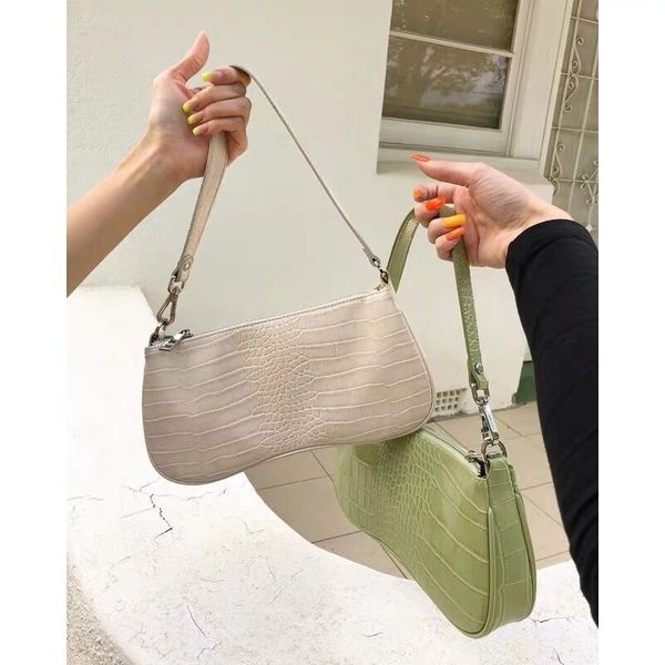 2020 new women's shoulder bag messenger bag retro crocodile pattern baguette armpit shoulder
2020 new women's shoulder bag messenger bag retro crocodile pattern baguette armpit shoulder