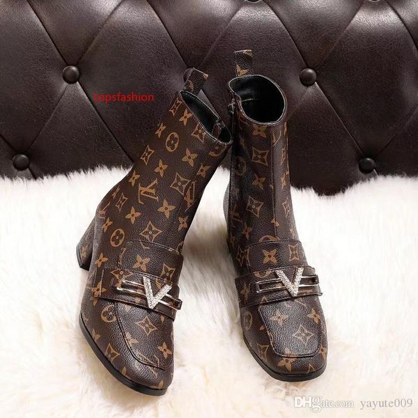 a4 women luxury design boots leather ankle boot chunky heel martin shoes print leather platform desert lace-up boot 5cm 2 colors with b, Black;green
a4 women luxury design boots leather ankle boot chunky heel martin shoes print leather platform desert lace-up boot 5cm 2 colors with b, Black;green