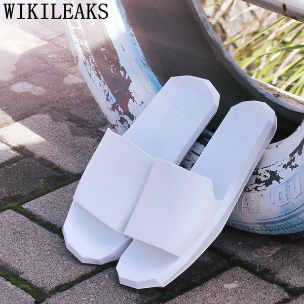 2020 летний пляж тапочки мужская обувь zapatos hombre pantufas de pelucia mens new fashion designer слайды ciabatte главная тапочки, Black
2020 летний пляж тапочки мужская обувь zapatos hombre pantufas de pelucia mens new fashion designer слайды ciabatte главная тапочки, Black