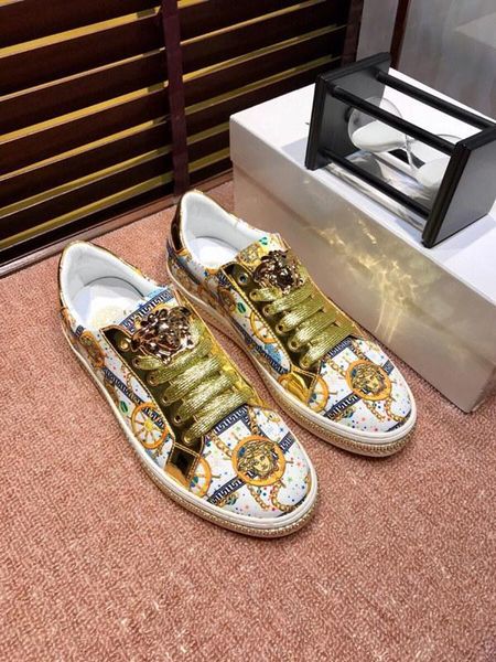2020a luxury fashion men's shoes low-lace-up embroidered medusa sneakers, high-quality casual wild outdoor shoes, size: 38-451, Black
2020a luxury fashion men's shoes low-lace-up embroidered medusa sneakers, high-quality casual wild outdoor shoes, size: 38-451, Black