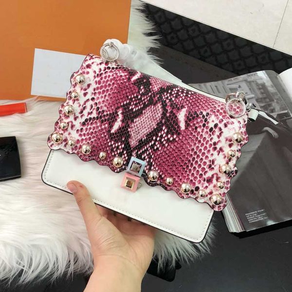 chain bag 2020 classic fashion bags lady bag shoulder bags crossbody bag messenger bags
chain bag 2020 classic fashion bags lady bag shoulder bags crossbody bag messenger bags