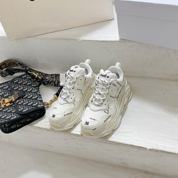 2020bk designer designs new leisure and entertainment hiking shoes, outdoor jungle adventure shoes, original packaging and box delivery, Black
2020bk designer designs new leisure and entertainment hiking shoes, outdoor jungle adventure shoes, original packaging and box delivery, Black