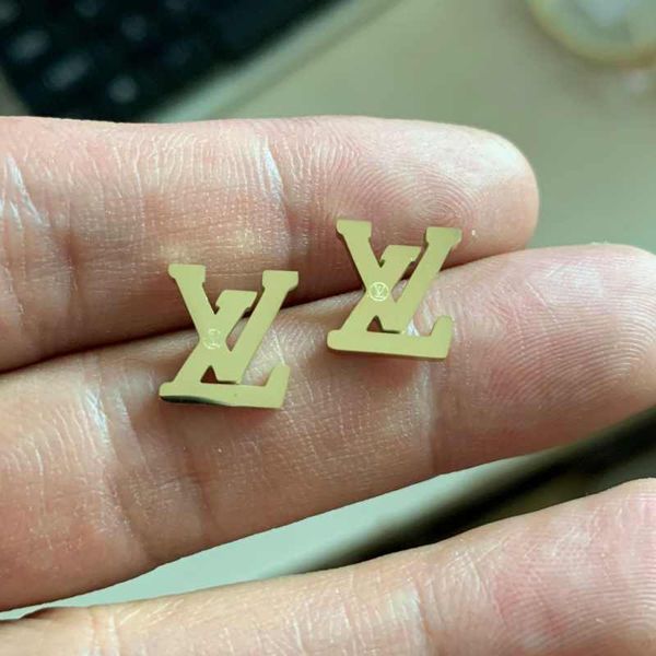 never faded fashion earrings fine jewelry love earring women charm earring stud earings for woman jewerly wholesale, Golden;silver
never faded fashion earrings fine jewelry love earring women charm earring stud earings for woman jewerly wholesale, Golden;silver