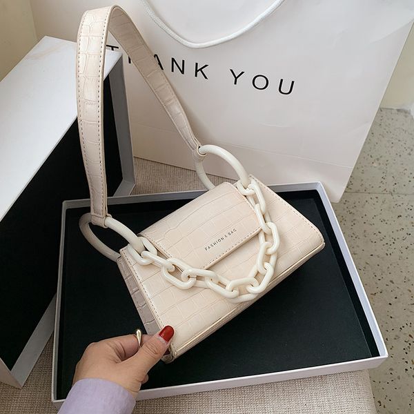 acrylic chain design small pu leather crossbody bags for women 2020 simple solid color shoulder handbags travel cross body bag
acrylic chain design small pu leather crossbody bags for women 2020 simple solid color shoulder handbags travel cross body bag
