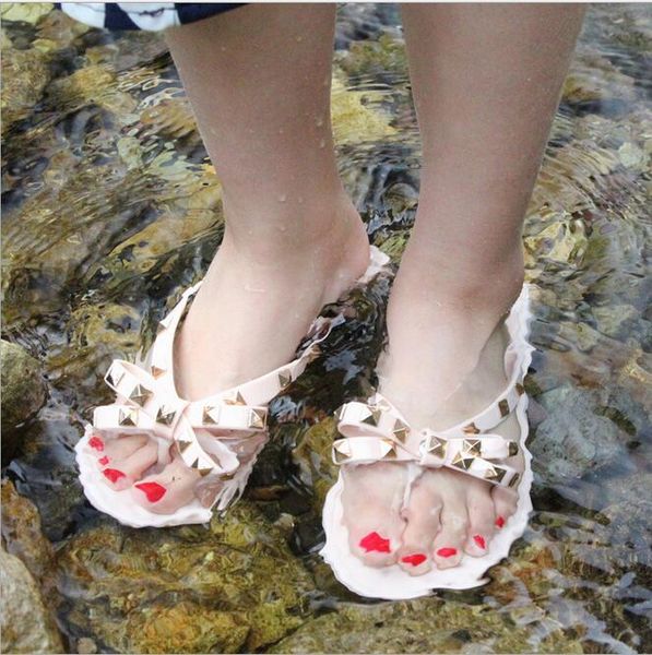 new summer women flip flops slippers flat sandals bow rivet fashion pvc crystal beach shoes cs08, Black
new summer women flip flops slippers flat sandals bow rivet fashion pvc crystal beach shoes cs08, Black