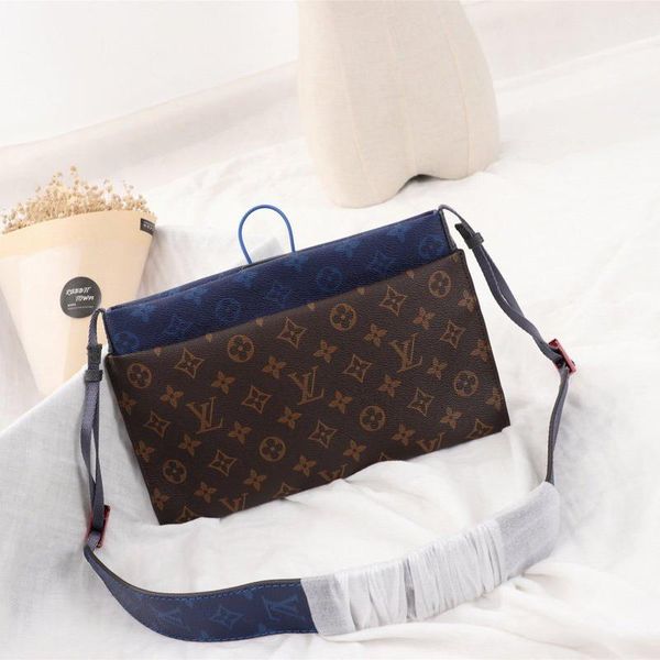 men bag leather crossbody bag with origin box new arrival retro style shoulder bags vintage fashion mens messenger bags sale
men bag leather crossbody bag with origin box new arrival retro style shoulder bags vintage fashion mens messenger bags sale