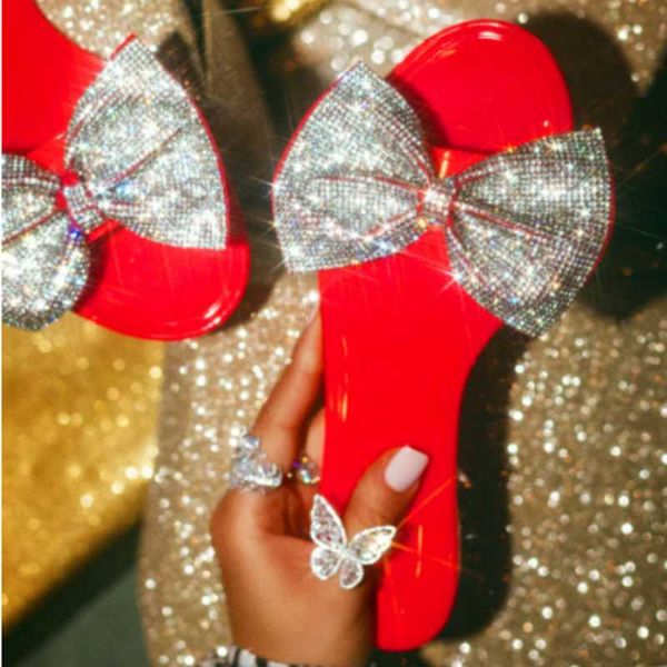 slippers 2021 women summer flat sandals luxury crystal bowknot ladies shoes open toe beach slides candy color female flip flops, Black
slippers 2021 women summer flat sandals luxury crystal bowknot ladies shoes open toe beach slides candy color female flip flops, Black
