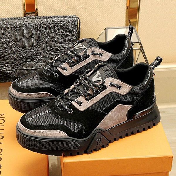 comfortable hiking sneaker men 's shoes fashion sports soft shoes vintage lace -up low casual men shoes calzado deportivo para hom
comfortable hiking sneaker men 's shoes fashion sports soft shoes vintage lace -up low casual men shoes calzado deportivo para hom