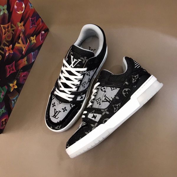 new060 luxury high-quality casual men's shoes fashion all-match sports shoes outdoor comfortable men's shoes original box packagin, Black
new060 luxury high-quality casual men's shoes fashion all-match sports shoes outdoor comfortable men's shoes original box packagin, Black