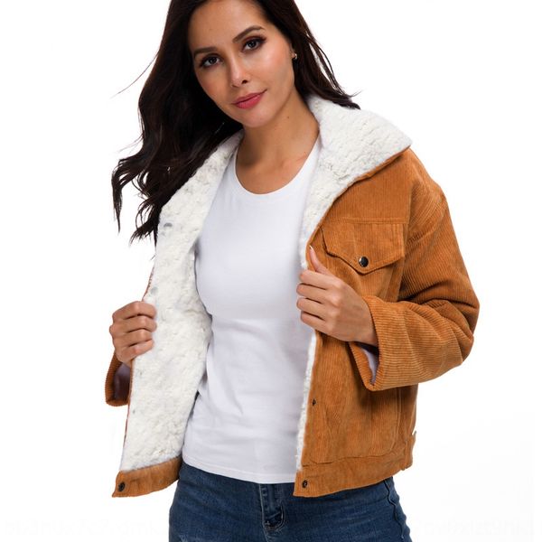 2019 winter new women's corduroy lamb fleece wick thickened jacket coat long sleeve single-breasted fleece jacket, Black;brown
2019 winter new women's corduroy lamb fleece wick thickened jacket coat long sleeve single-breasted fleece jacket, Black;brown