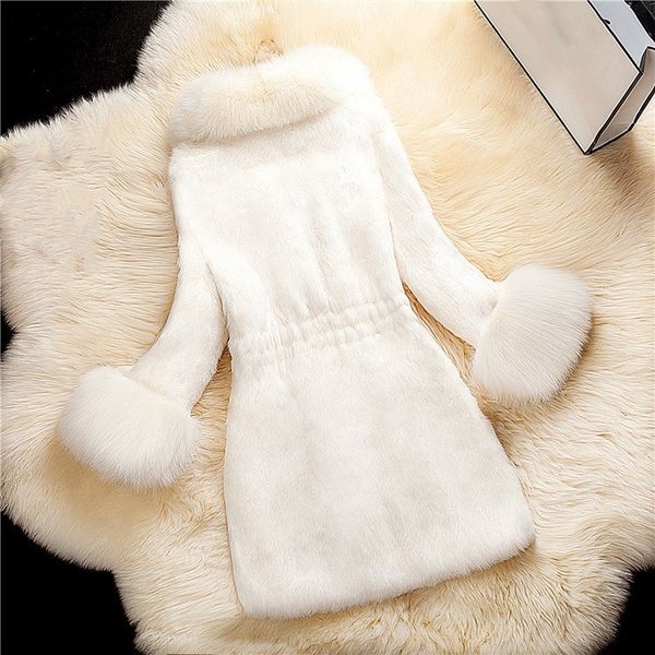 2020 new arrival winter turn-down collar long outwear women faux fur thick solid overcoat elegant long sleeve warm coat, Black
2020 new arrival winter turn-down collar long outwear women faux fur thick solid overcoat elegant long sleeve warm coat, Black