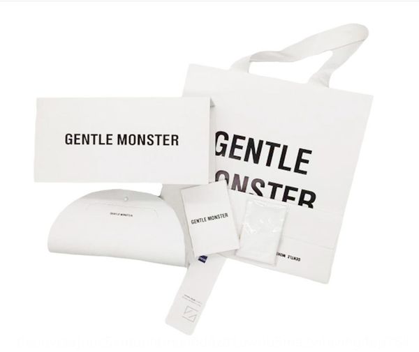2020gm new white packaging case case v brand glasses box blue leather glasses box
2020gm new white packaging case case v brand glasses box blue leather glasses box