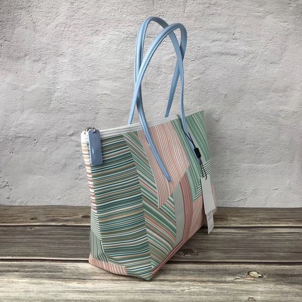 stripespattern designer large capacity fashion classic color selling popular woman 20 urban lady shoulder bags
stripespattern designer large capacity fashion classic color selling popular woman 20 urban lady shoulder bags