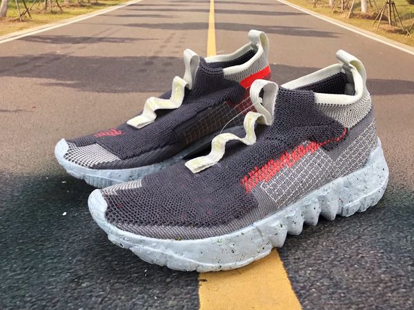 2020 new summer running shoes breathable and lightweight suitable for men and women trainers sports sneakers size 36-45
2020 new summer running shoes breathable and lightweight suitable for men and women trainers sports sneakers size 36-45