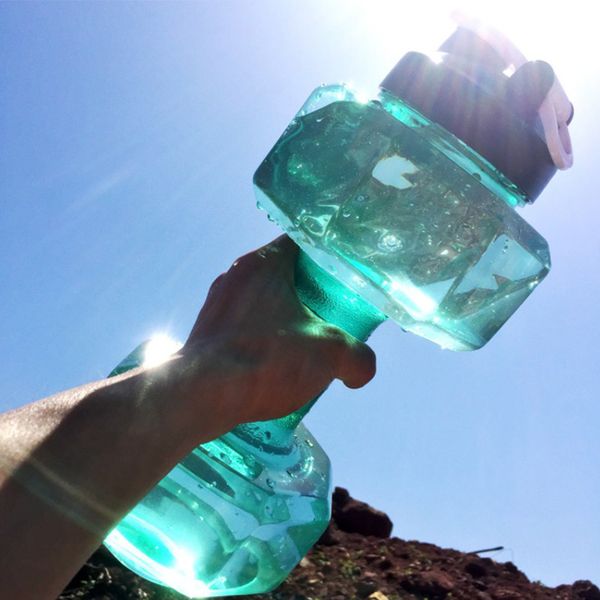0.5l portable water-filled dumbbell water bottles leakproof unbreakable plastic bottle shaker arm muscle fitness gym kettle
0.5l portable water-filled dumbbell water bottles leakproof unbreakable plastic bottle shaker arm muscle fitness gym kettle
