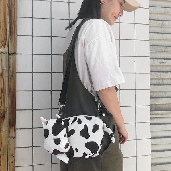 cartoon cow print women shoulder handbag oxford cloth small crossbody phone bag popular simple female daily bag
cartoon cow print women shoulder handbag oxford cloth small crossbody phone bag popular simple female daily bag