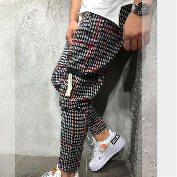 runnig pants men fashion slim pants comfortable stretch striped plaid pants gym jogging trousers 2020 spring autumn sweatpants t200326, Black
runnig pants men fashion slim pants comfortable stretch striped plaid pants gym jogging trousers 2020 spring autumn sweatpants t200326, Black