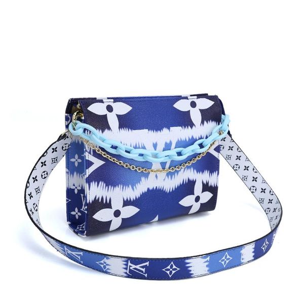luxury women leather clutch bag toilet pouch crossbody bags drop ship ladies totes zipper messenger bag trend style shoulder bags handbag
luxury women leather clutch bag toilet pouch crossbody bags drop ship ladies totes zipper messenger bag trend style shoulder bags handbag