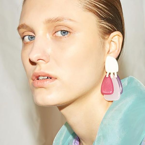 aensoa unique sweet acrylic tassel pendant acrylic earrings for women fashion brand candy color resin long drop earrings jewelry, Silver
aensoa unique sweet acrylic tassel pendant acrylic earrings for women fashion brand candy color resin long drop earrings jewelry, Silver