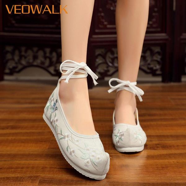 veowalk nose toe women comfortable canvas flat platforms chinese embroidered ladies casual hanfu shoes woman old beijing shoes, Black
veowalk nose toe women comfortable canvas flat platforms chinese embroidered ladies casual hanfu shoes woman old beijing shoes, Black