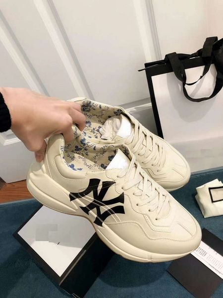 spring/summer 2020 g house printed platform enhanced casual shoes leather women's shoes, Black
spring/summer 2020 g house printed platform enhanced casual shoes leather women's shoes, Black