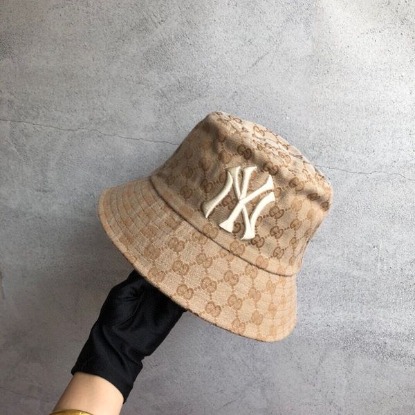 2020 new wholesale sun bucket hat protection fishing bob boonie bucket hats summer foldable caps beach sun visor folding man bowler cap, Blue;gray
2020 new wholesale sun bucket hat protection fishing bob boonie bucket hats summer foldable caps beach sun visor folding man bowler cap, Blue;gray