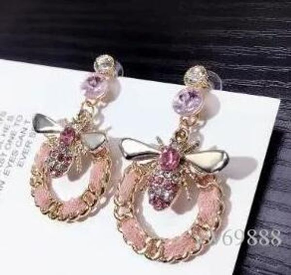 2019 brands новый стиль дизайнерские серьги мода женщины реальные фото серьга роскошные l письмо дизайн серьги stud ювелирные изделия 0067, Golden;silver
2019 brands новый стиль дизайнерские серьги мода женщины реальные фото серьга роскошные l письмо дизайн серьги stud ювелирные изделия 0067, Golden;silver