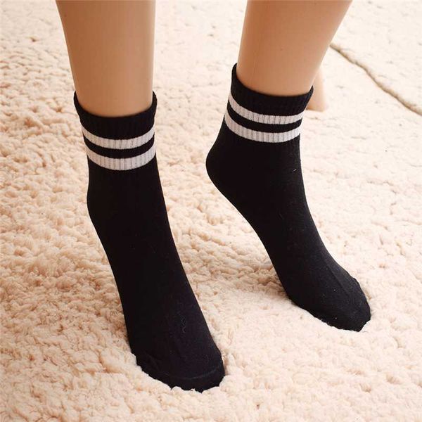 1 pair men's cotton socks breathable spring summer ankle socks for men cotton man mens, Black
1 pair men's cotton socks breathable spring summer ankle socks for men cotton man mens, Black
