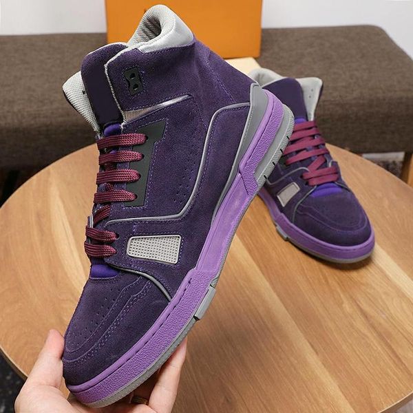 fashion classic trainer sneaker mid -men 's shoes outdoor walking vintage footwears lace -up breathable men shoes zapatos de hombr, Black
fashion classic trainer sneaker mid -men 's shoes outdoor walking vintage footwears lace -up breathable men shoes zapatos de hombr, Black