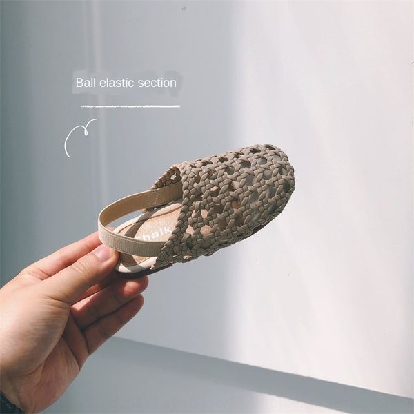 girls' hollow fashion woven and slippers princess shoes 1-3 years old 2 baby sandals soft bottom new sandals and slippers, Black;red
girls' hollow fashion woven and slippers princess shoes 1-3 years old 2 baby sandals soft bottom new sandals and slippers, Black;red