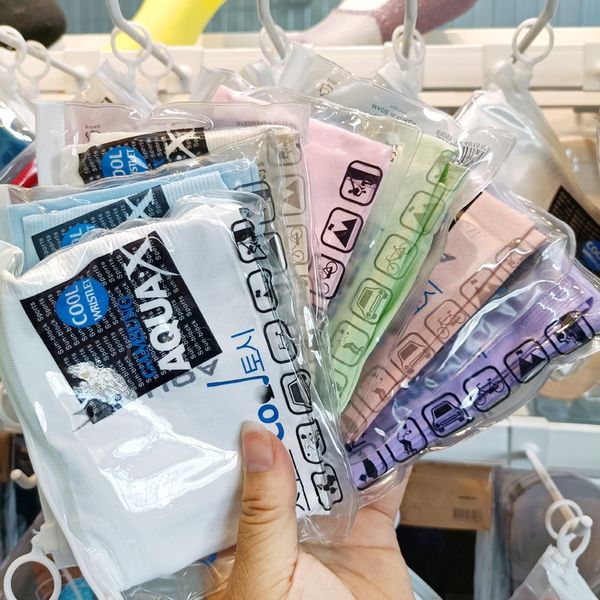 korean silk sunscreen east gate men's and women's long cycling outdoor sports outdoor sports bicycle ice sleeve ice sleeve
korean silk sunscreen east gate men's and women's long cycling outdoor sports outdoor sports bicycle ice sleeve ice sleeve