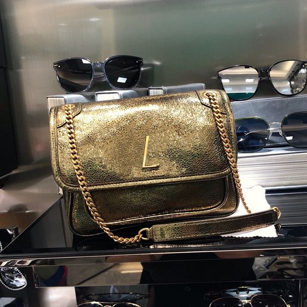 classic lady crossbody bag 7a high-end custom quality fashion style gold metal accessories with long shoulder strap
classic lady crossbody bag 7a high-end custom quality fashion style gold metal accessories with long shoulder strap