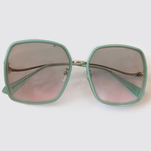 2020 women sunglasses square eyewear new fashion trend sun glasses female uv400 gradient gafas de sol mujer, White;black
2020 women sunglasses square eyewear new fashion trend sun glasses female uv400 gradient gafas de sol mujer, White;black