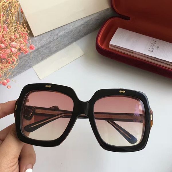 2020 star-style 0088s exqusite square double-clip sunglasses 55-21-140 big-frame gradient anti-uv400 sunglasses full-set case outlet
2020 star-style 0088s exqusite square double-clip sunglasses 55-21-140 big-frame gradient anti-uv400 sunglasses full-set case outlet