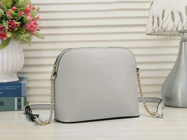 роскошные сумки женские сумки конструктора lady shell сумка мода плеча малый crossbody сумки женский кошелек партии
роскошные сумки женские сумки конструктора lady shell сумка мода плеча малый crossbody сумки женский кошелек партии