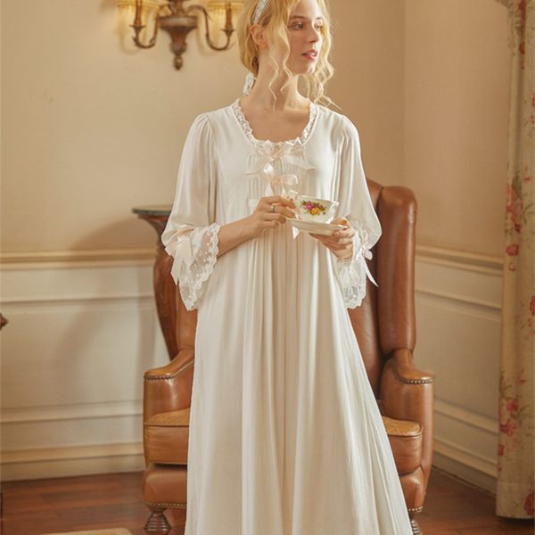 breast-feeding nightgown white princess sleepwear pregnant woman nightdress, Black;red
breast-feeding nightgown white princess sleepwear pregnant woman nightdress, Black;red