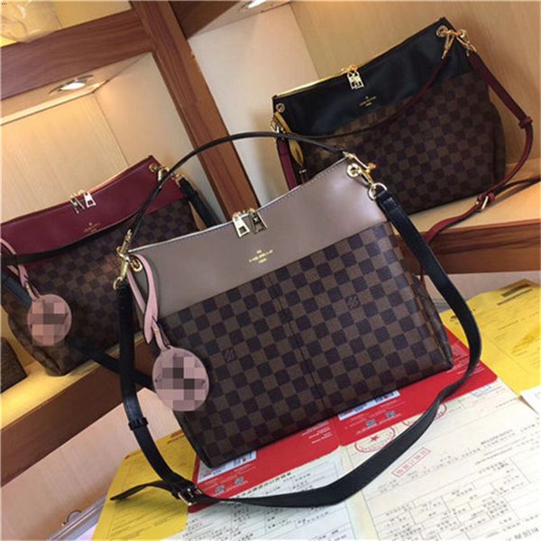 deisigner shoulder bag for women chest pack lady tote chains handbags presbyopic purse messenger bag designer padlock canvas wholesale
deisigner shoulder bag for women chest pack lady tote chains handbags presbyopic purse messenger bag designer padlock canvas wholesale