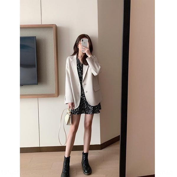 fashionable white suit jacket jacket women's korean style loose design sense niche summer casual all-match suit suit, White;black
fashionable white suit jacket jacket women's korean style loose design sense niche summer casual all-match suit suit, White;black